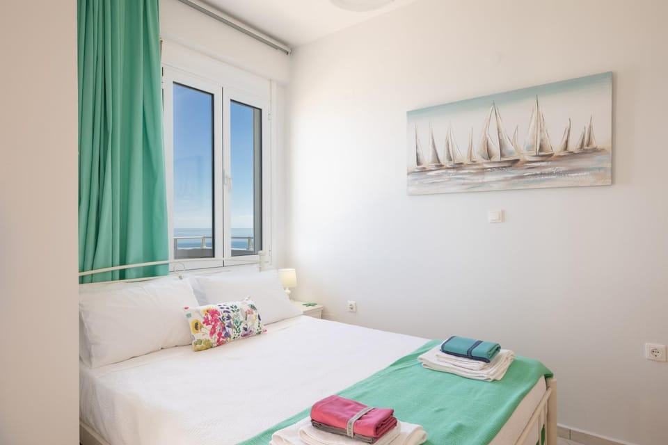 Bedroom, Sea view