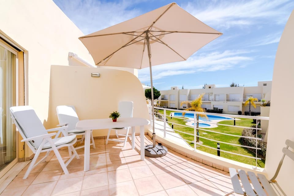 Patio, Balcony/Terrace