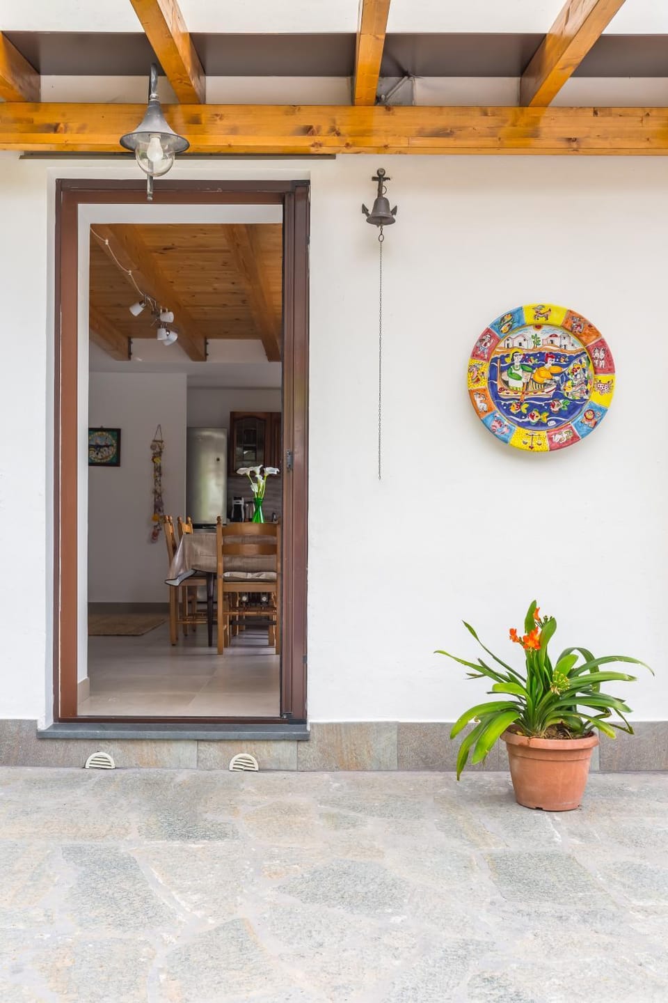 Patio, Dining area