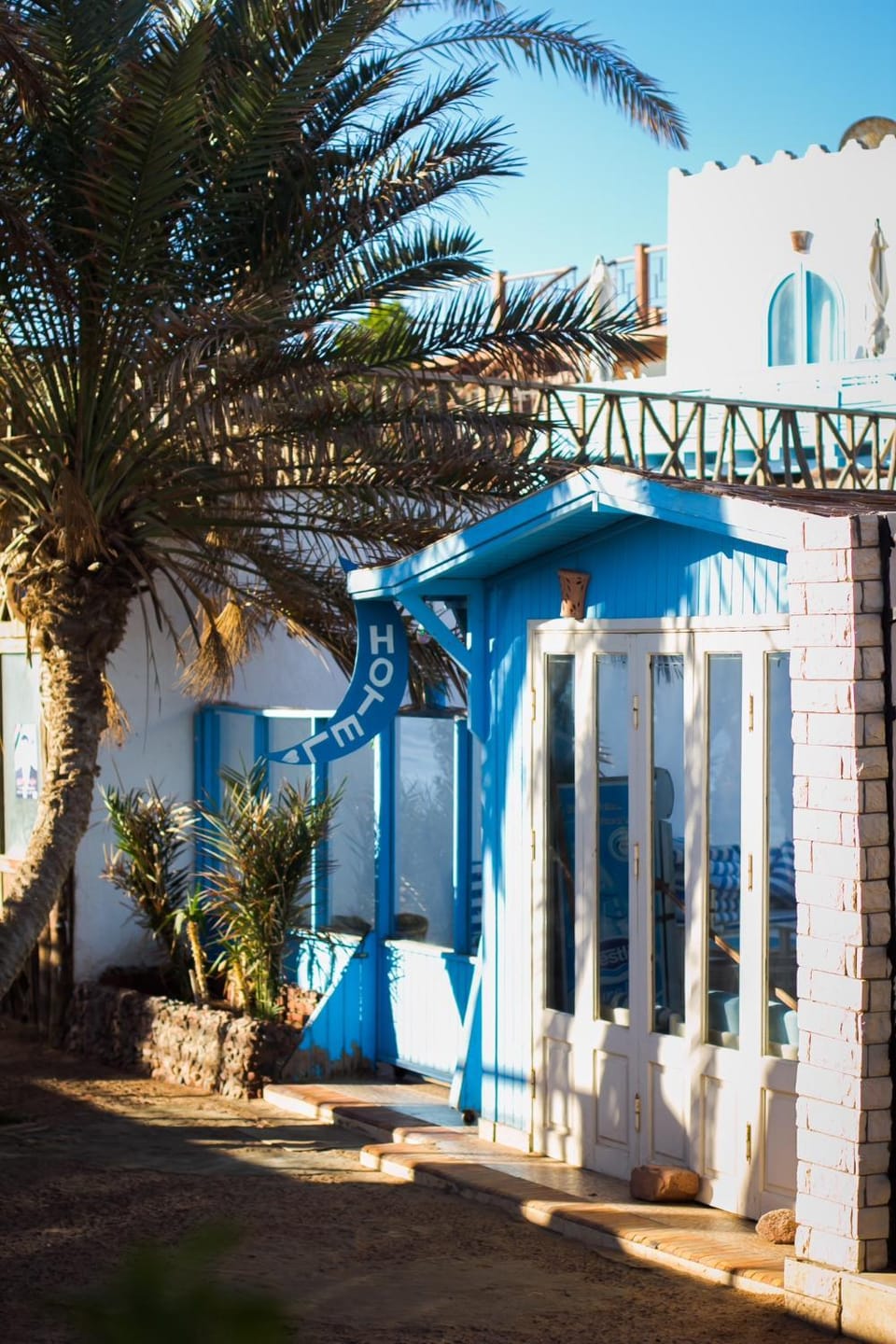 Facade/entrance