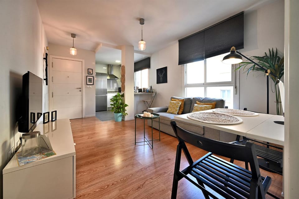 Kitchen or kitchenette, Living room, Dining area