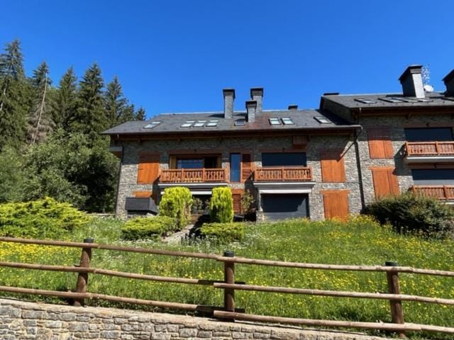 Casa Olivia Apartment in Catalonia
