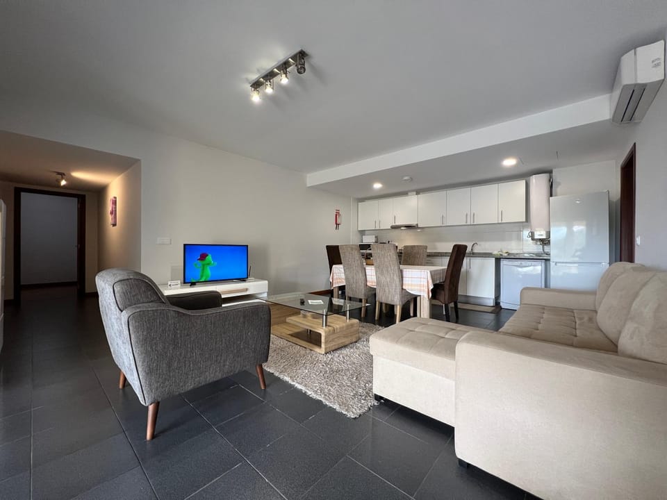 Kitchen or kitchenette, Living room, Dining area