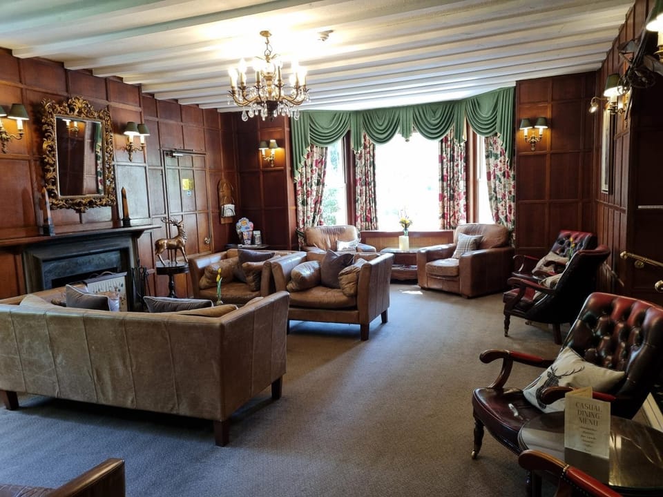 Lounge or bar