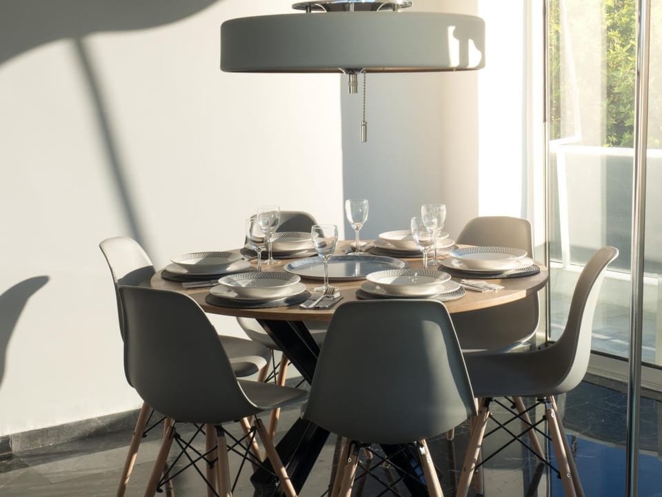 Decorative detail, Dining area