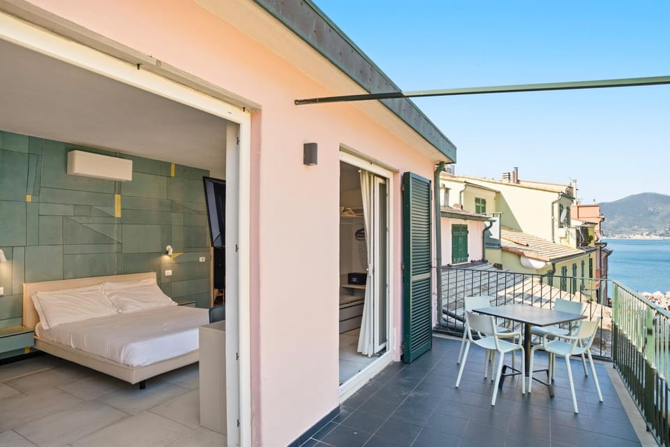 Property building, Spring, Summer, View (from property/room), Bedroom, Landmark view, Sea view, Seasons