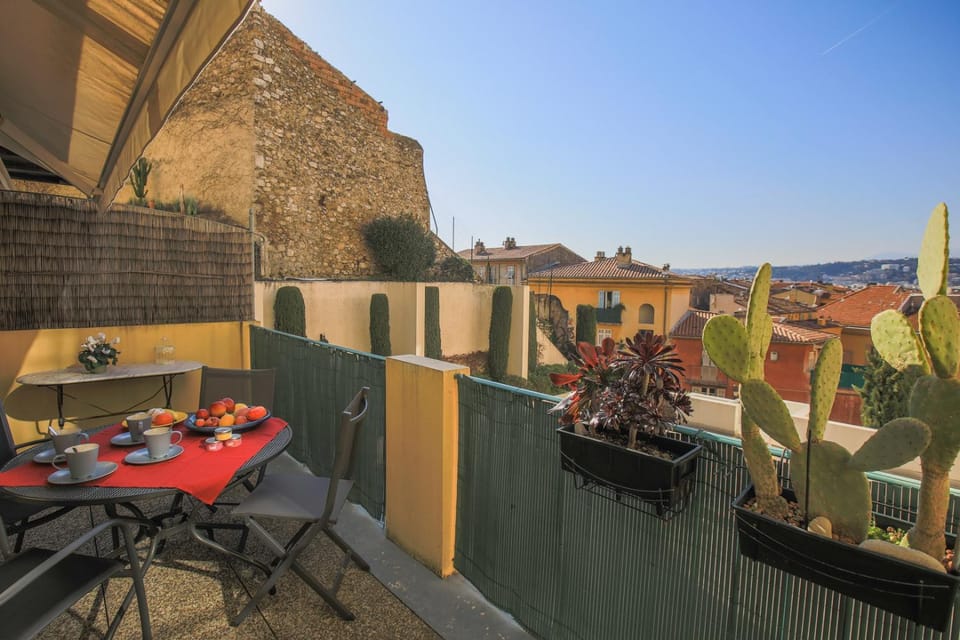 Balcony/Terrace, Balcony/Terrace