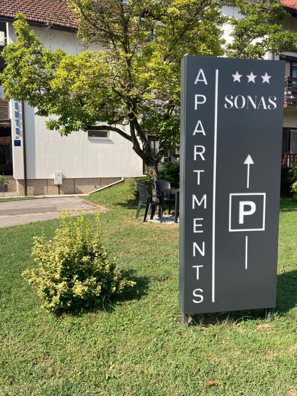 Apartman SONAS with free private parking Apartment in Slovenia