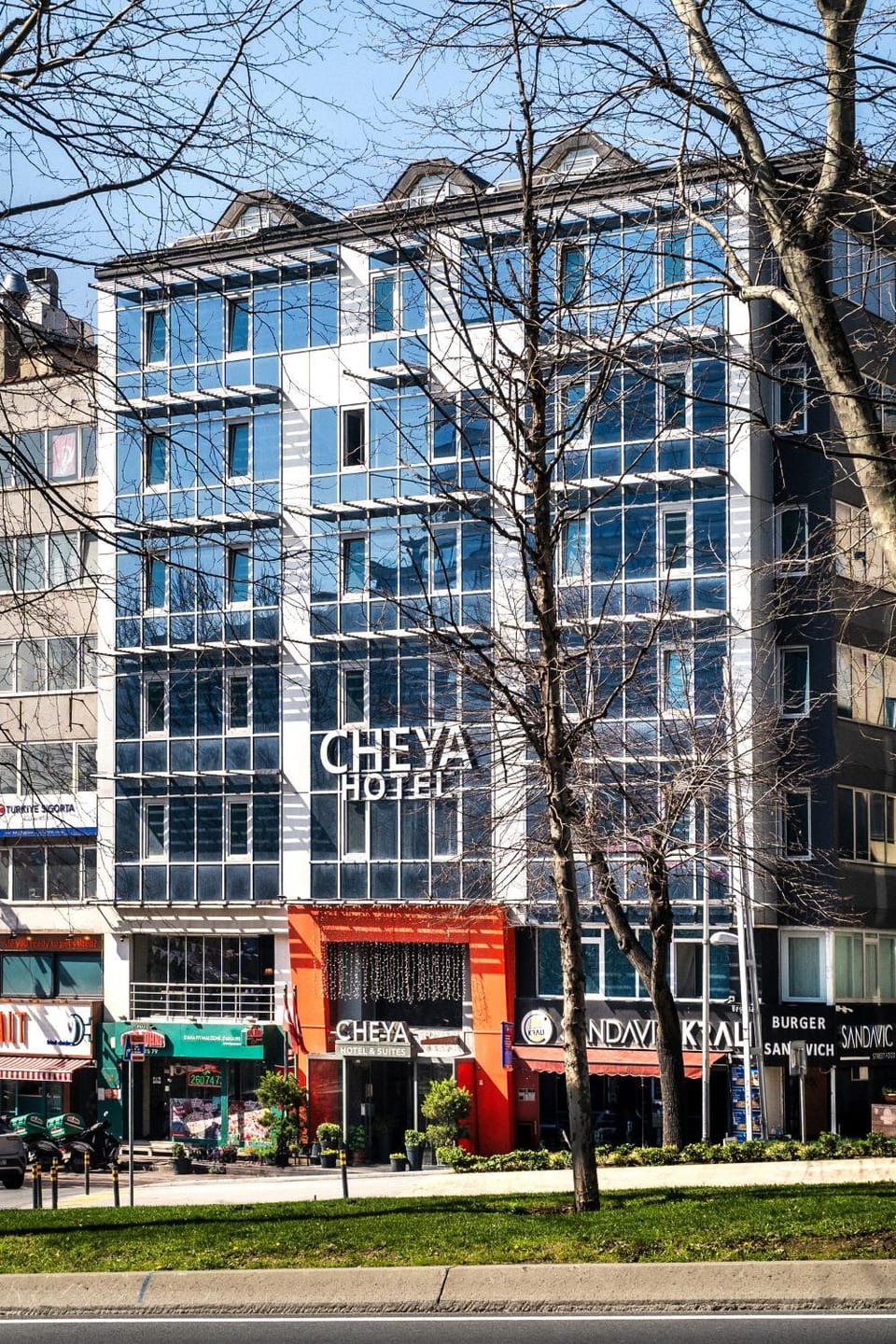 Property building, Day, Neighbourhood, Street view, Location, Parking