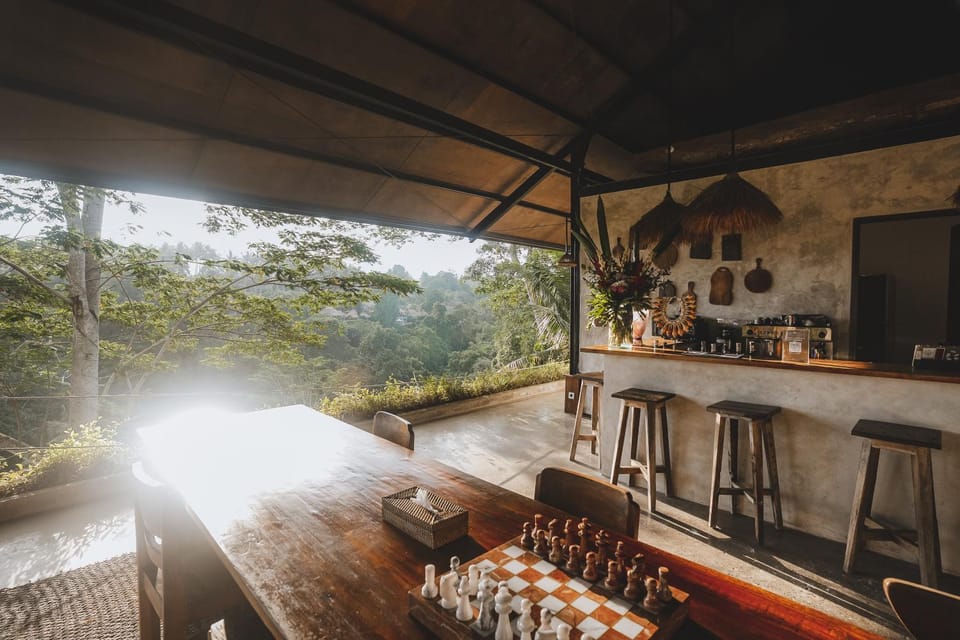 Restaurant/places to eat, Day, Natural landscape, Activities, Garden, View (from property/room), Balcony/Terrace, Lounge or bar, Seating area, Dining area, Garden view, Area and facilities, Entertainment, furniture