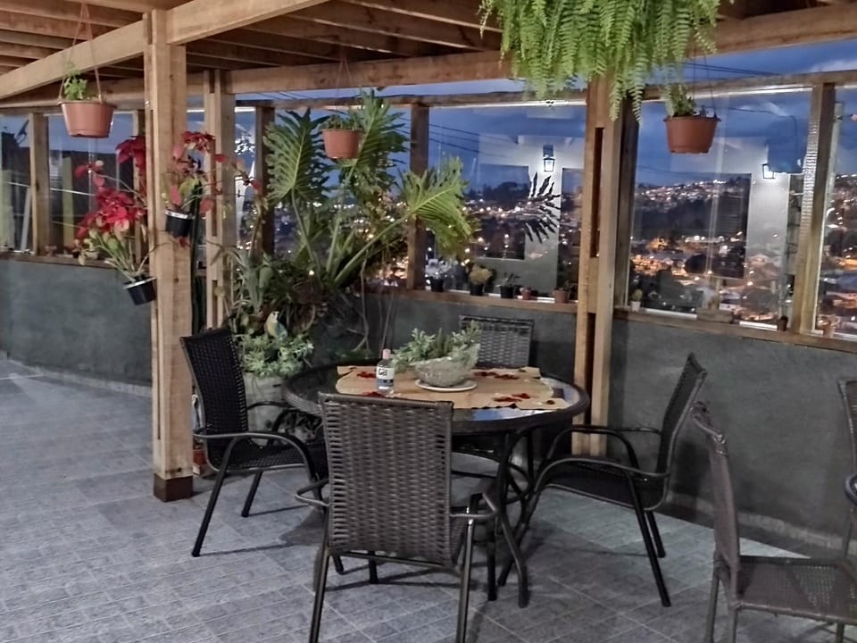 Patio, Restaurant/places to eat, Garden view