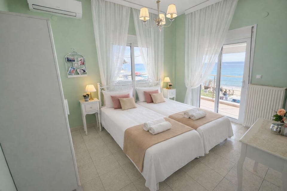 Bedroom, Sea view