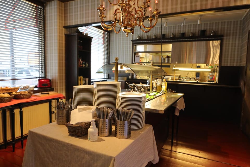 Buffet breakfast