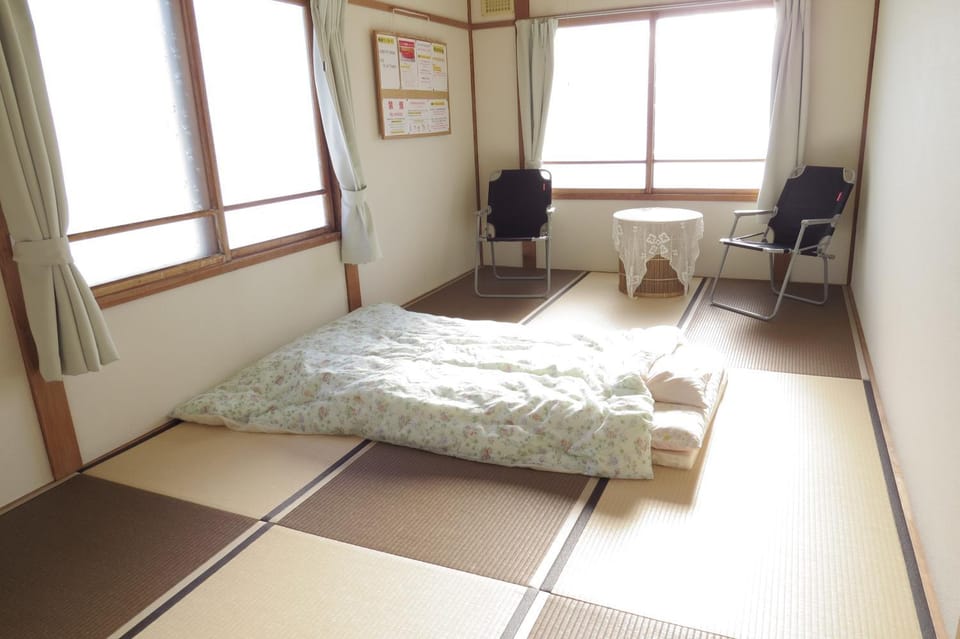 Photo of the whole room, Bedroom