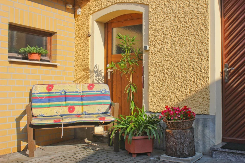 Patio, Facade/entrance, Seating area