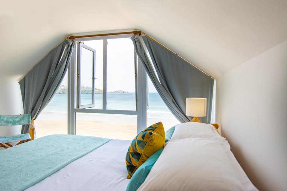 Beach, Bedroom, Sea view