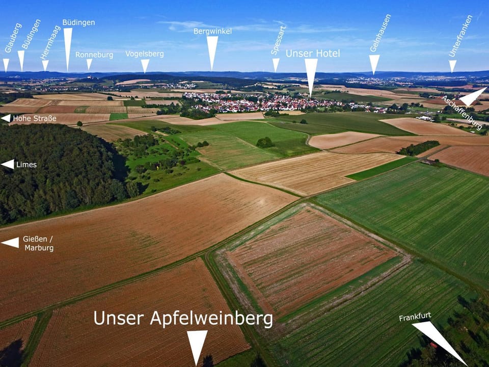 Nearby landmark, Natural landscape, Bird's eye view