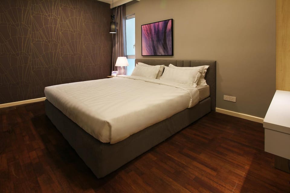 Bedroom, bunk bed