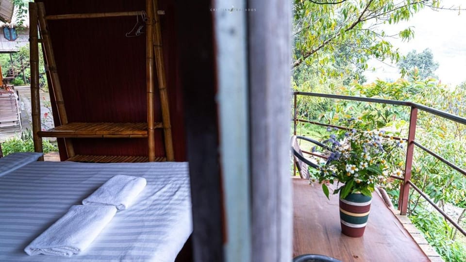 Patio, Spring, Bed, Day, Natural landscape, Garden, View (from property/room), Balcony/Terrace, Photo of the whole room, Bedroom, Garden view