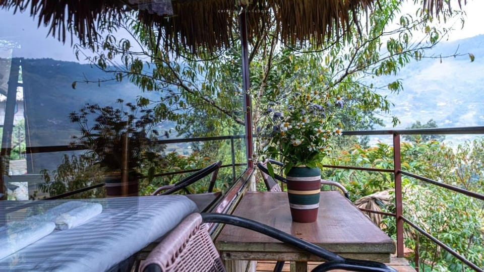 Spring, Day, Natural landscape, Garden, View (from property/room), Balcony/Terrace, Garden view, Mountain view