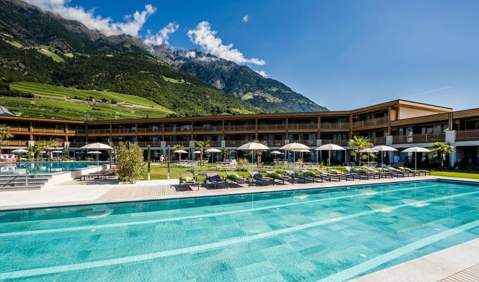 Swimming pool, Swimming pool, Sports