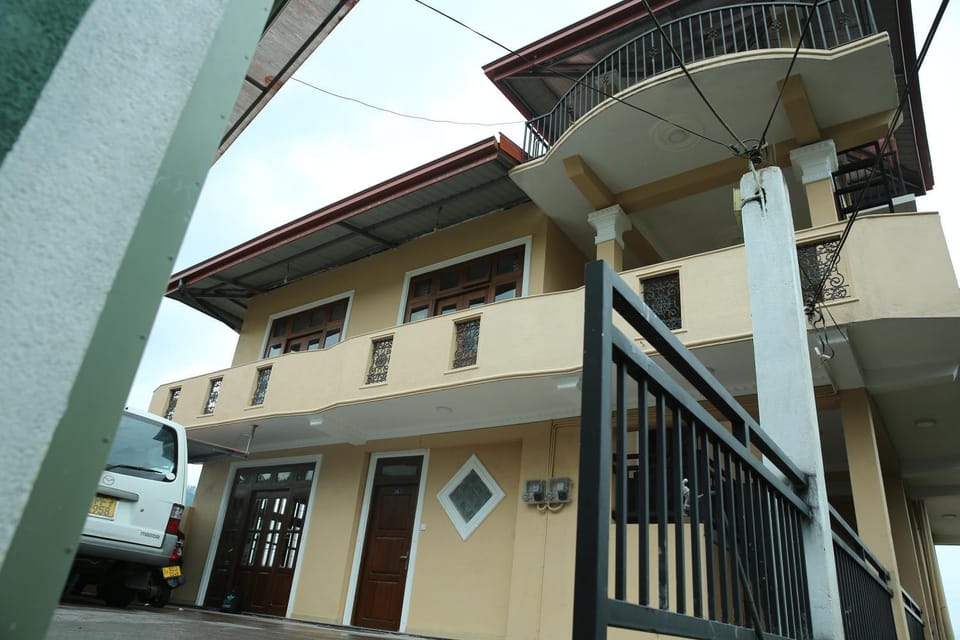 Mount View Bungalow Villa in Central Province