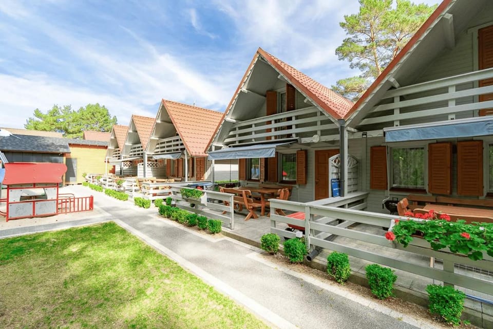 Domki Pod Sosnami Nature lodge in Pomeranian Voivodeship
