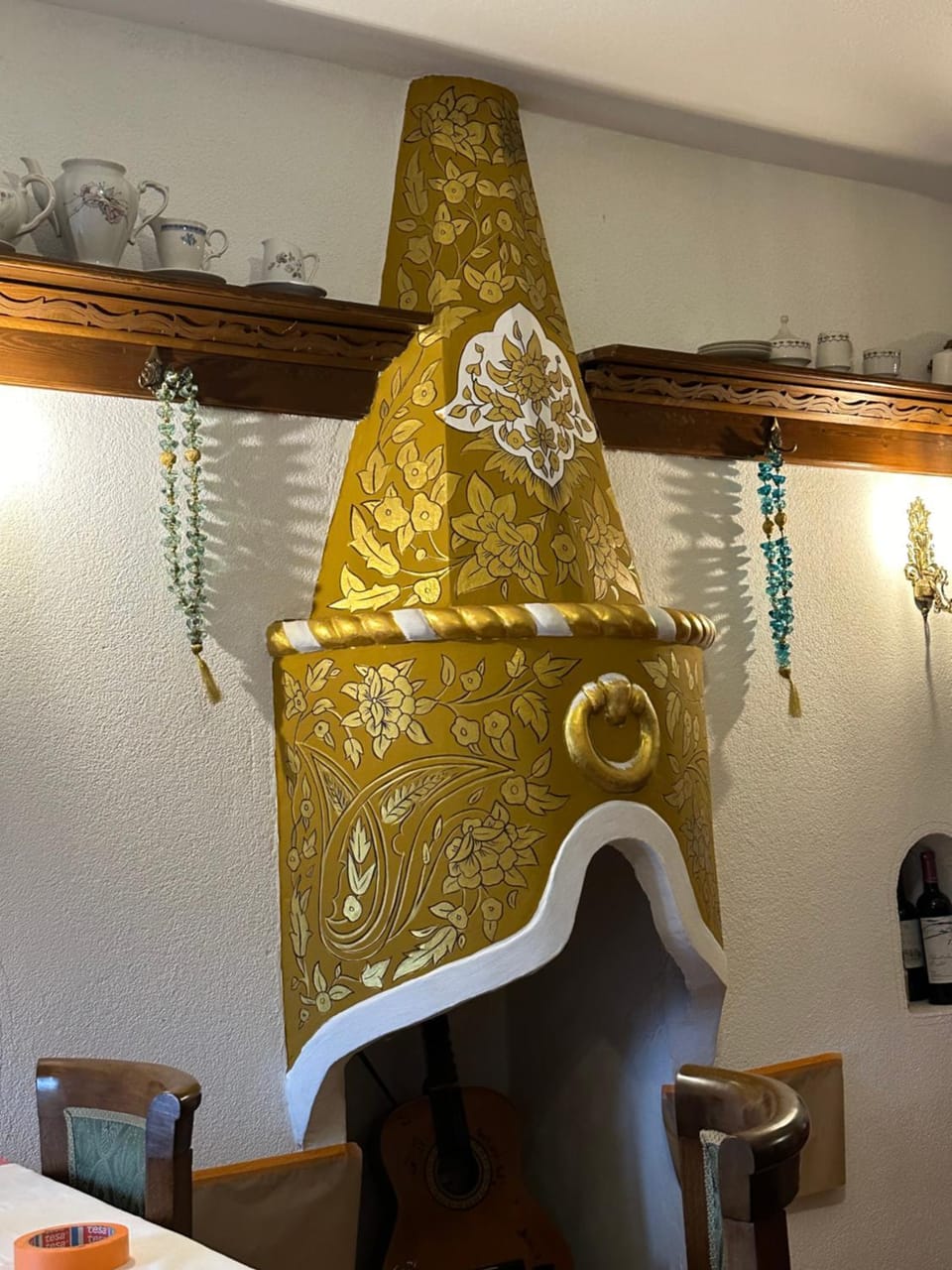 Decorative detail, Seating area