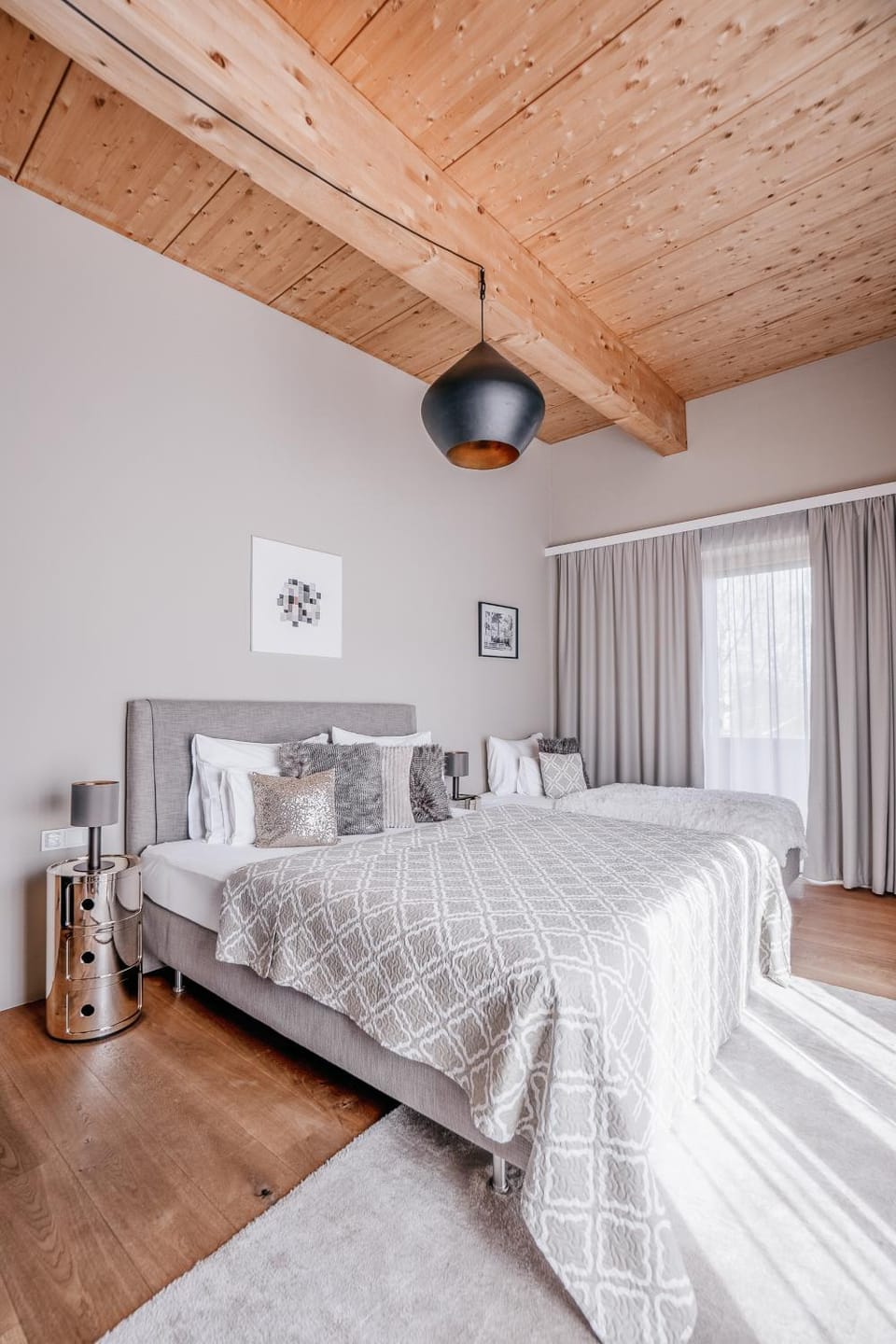 TV and multimedia, Decorative detail, Bedroom