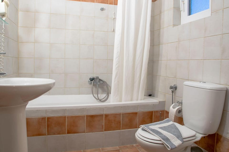 Saint Catherine Hotel Apartment hotel in Samos, Greece