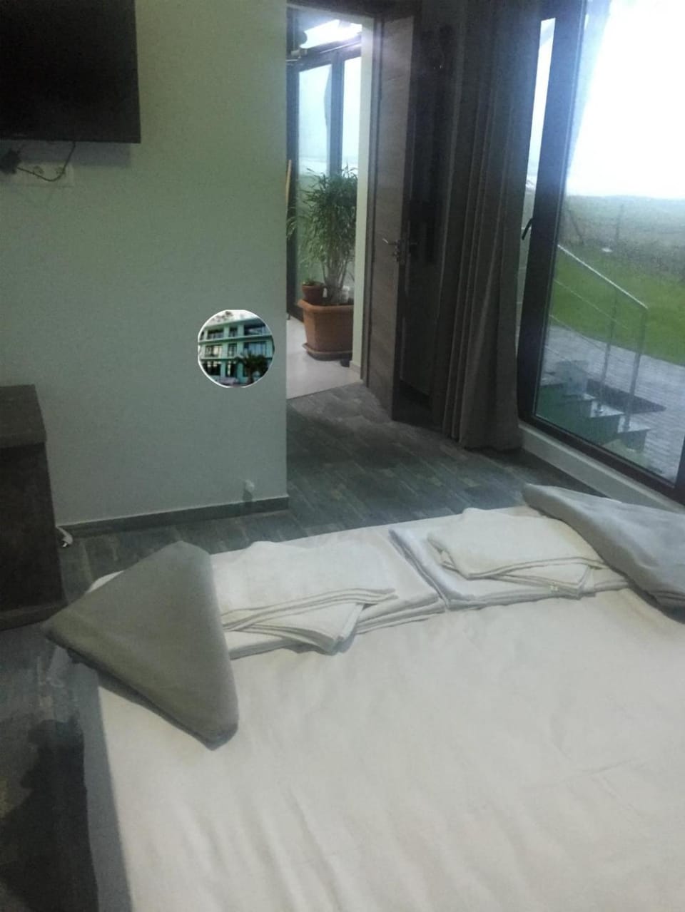 Bed, Bedroom, Garden view, Sea view