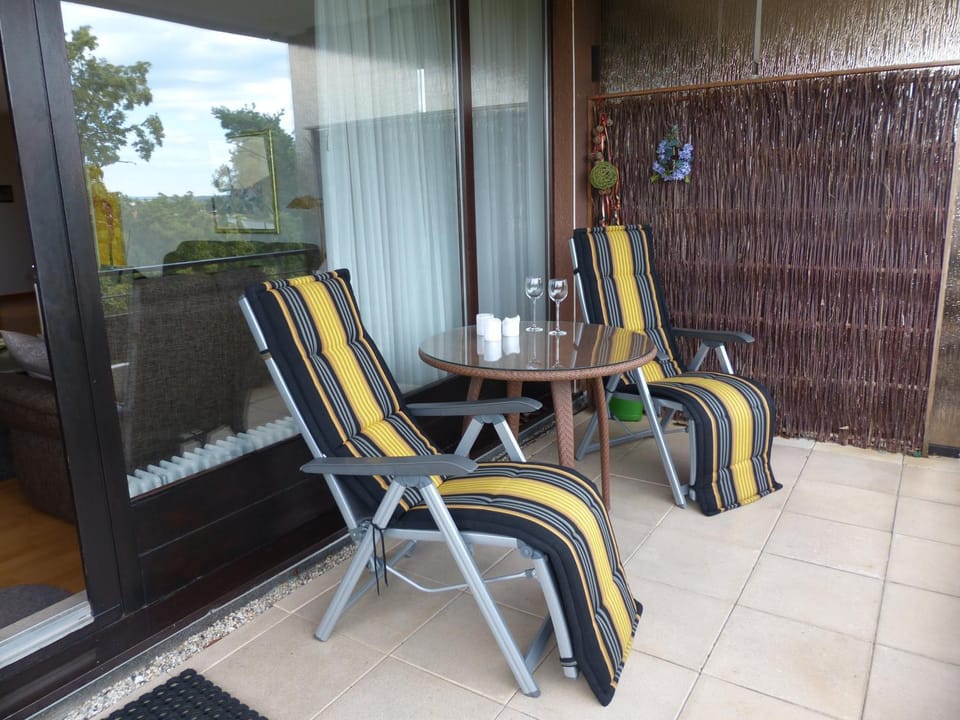 Balcony/Terrace, Balcony/Terrace, On site
