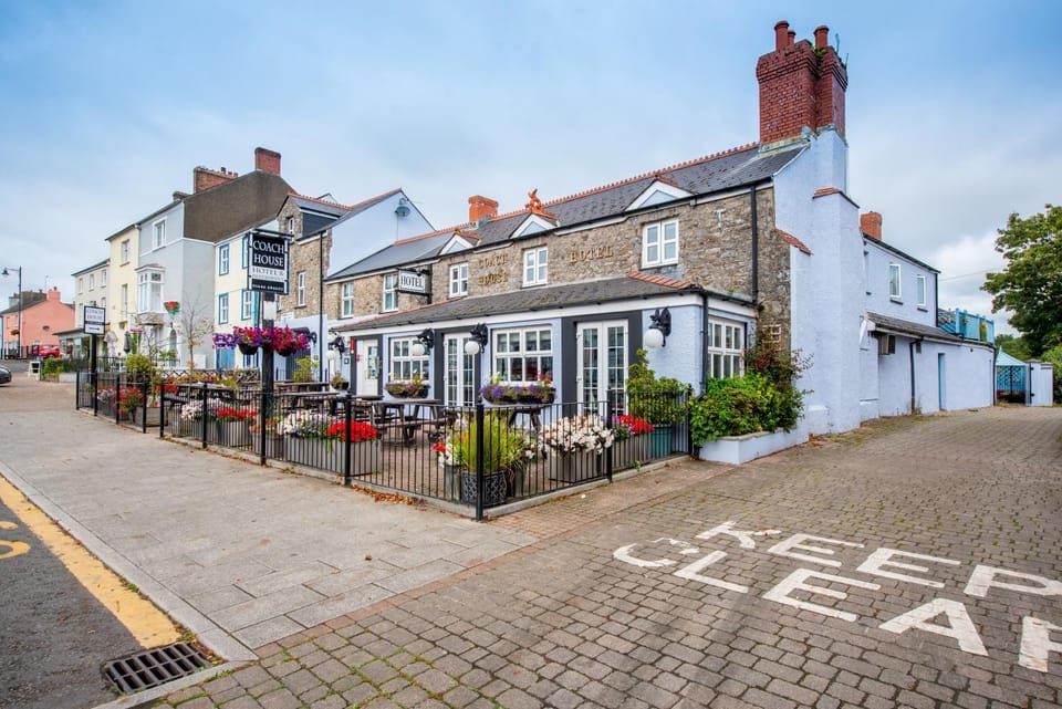 Property building, Garden