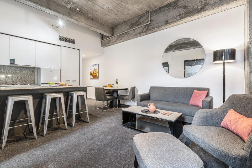 Living room, Seating area, Dining area, kitchen
