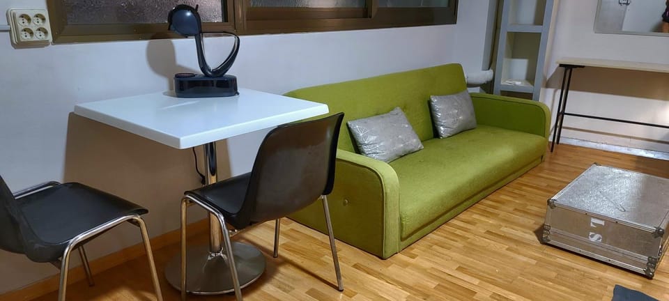 Great Sleep Loft Apartment in Barcelona