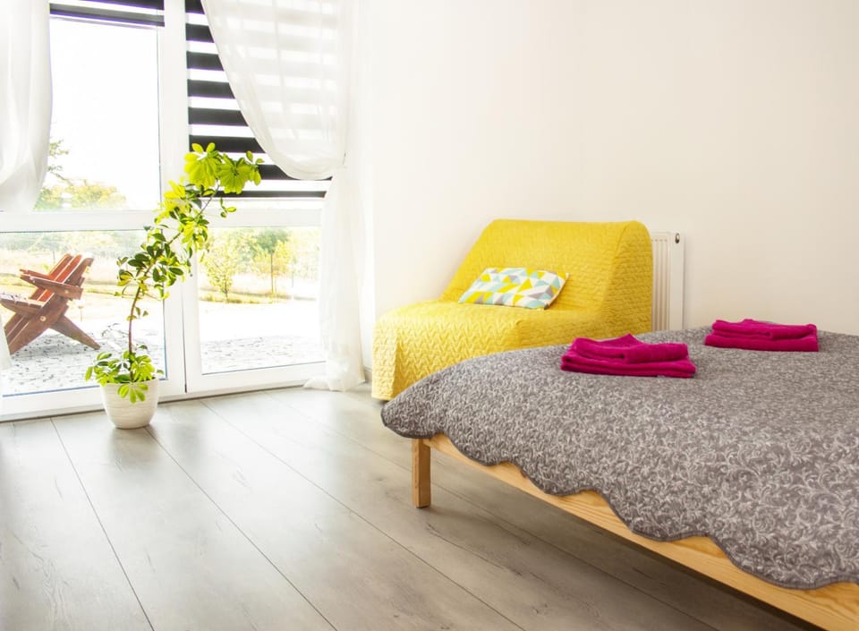 Balcony/Terrace, Photo of the whole room, Garden view