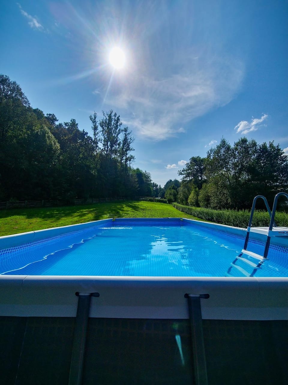 Day, Natural landscape, Swimming pool