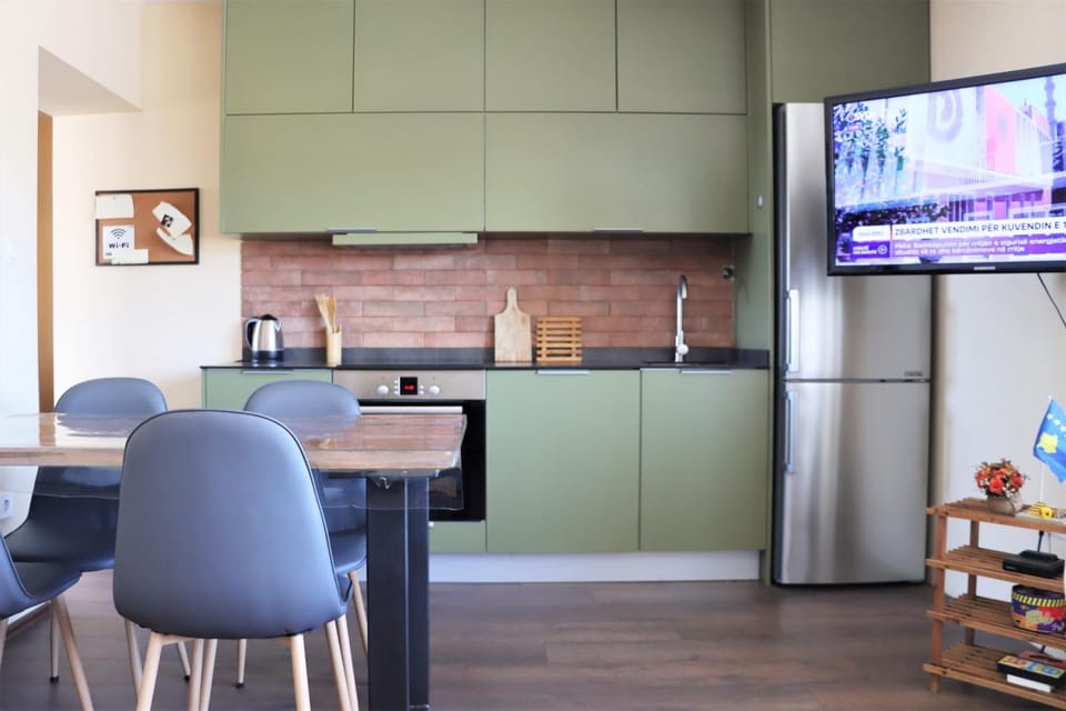 TV and multimedia, Living room, Dining area, kitchen