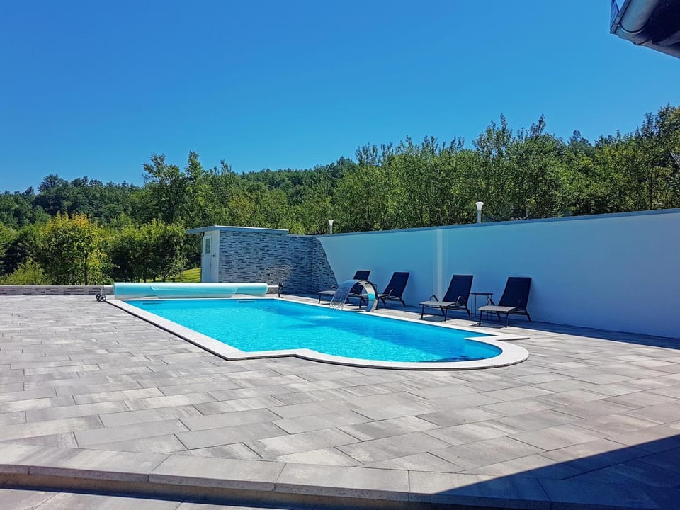 Holiday Home Emir House in Federation of Bosnia and Herzegovina