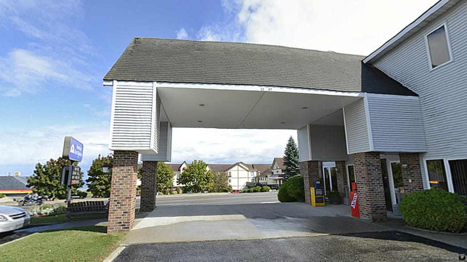 Facade/entrance, Lobby or reception