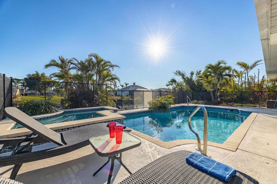 Villa Dantasy, Cape Coral House in Cape Coral