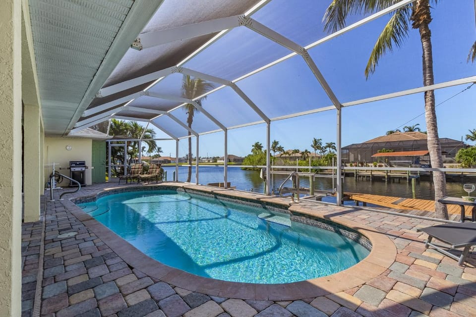 Villa Serendipity, Cape Coral House in Cape Coral
