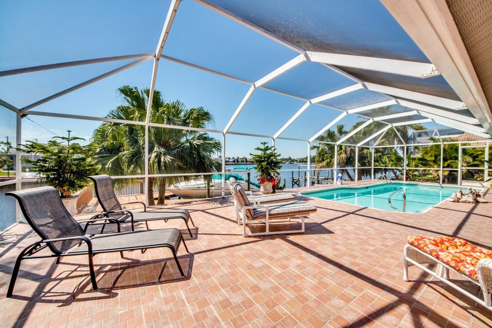 Villa Sweet Dreams, Cape Coral House in Cape Coral