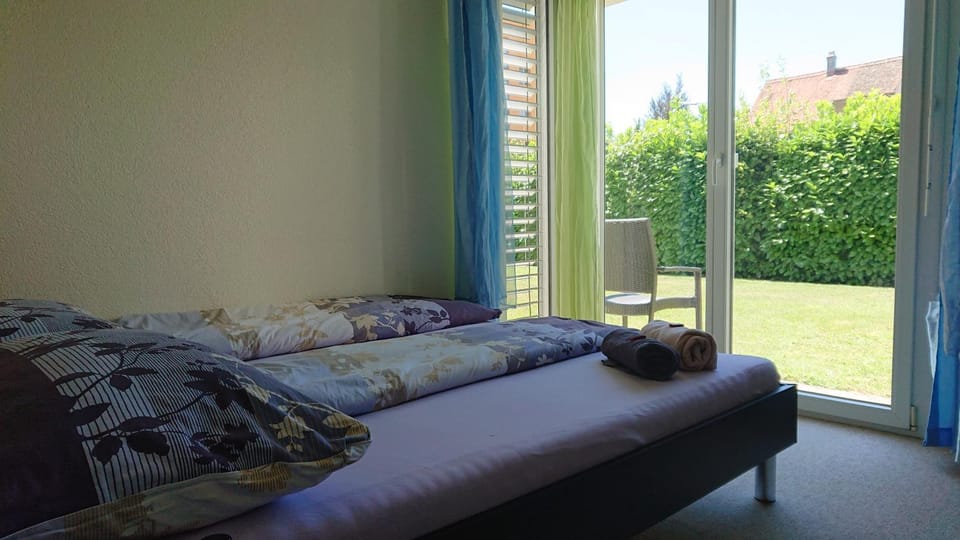 Property building, Photo of the whole room, Garden view