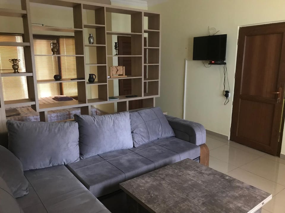 LN'S APARTMENT Apartment in Georgia