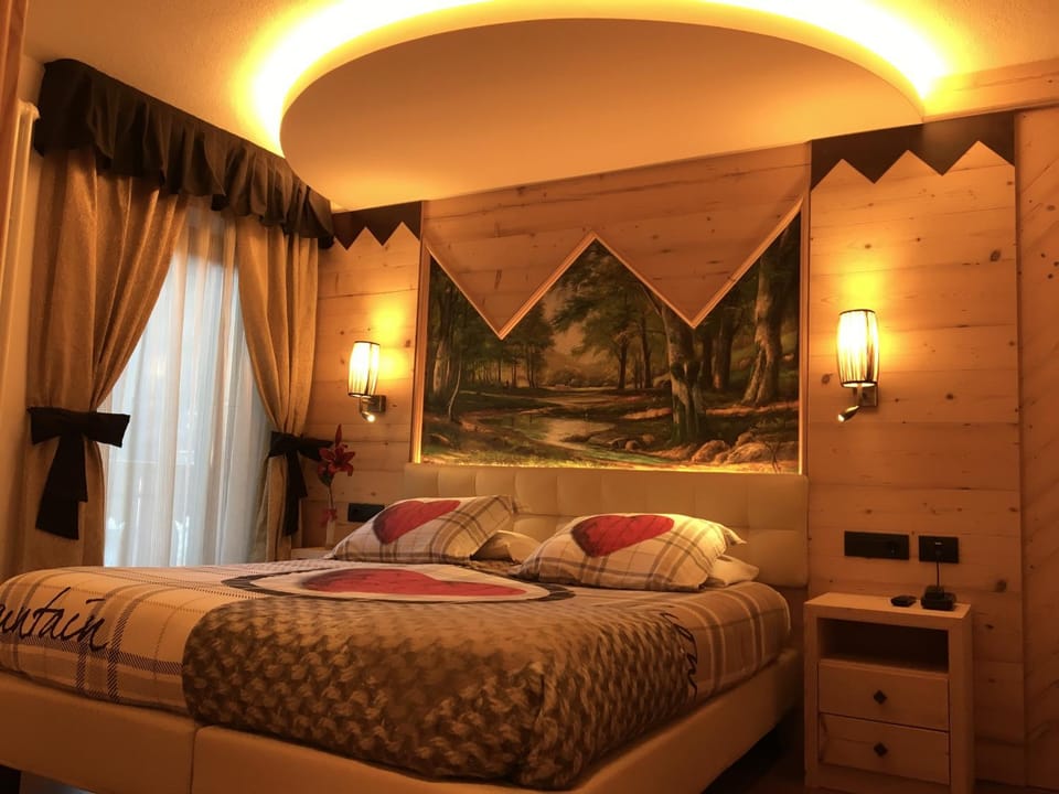 Hotel Laurino Hotel in Pozza di Fassa