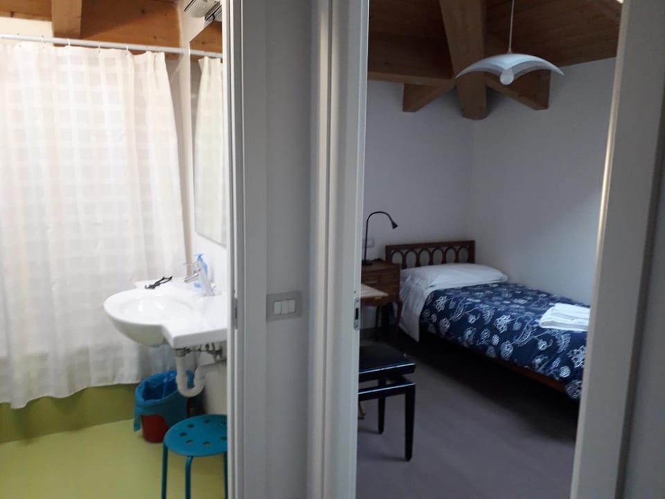 B&B Casa Cantoniera Bed and Breakfast in Como