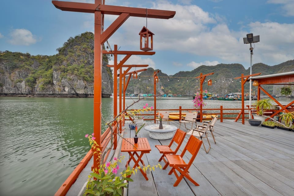 Balcony/Terrace, Mountain view