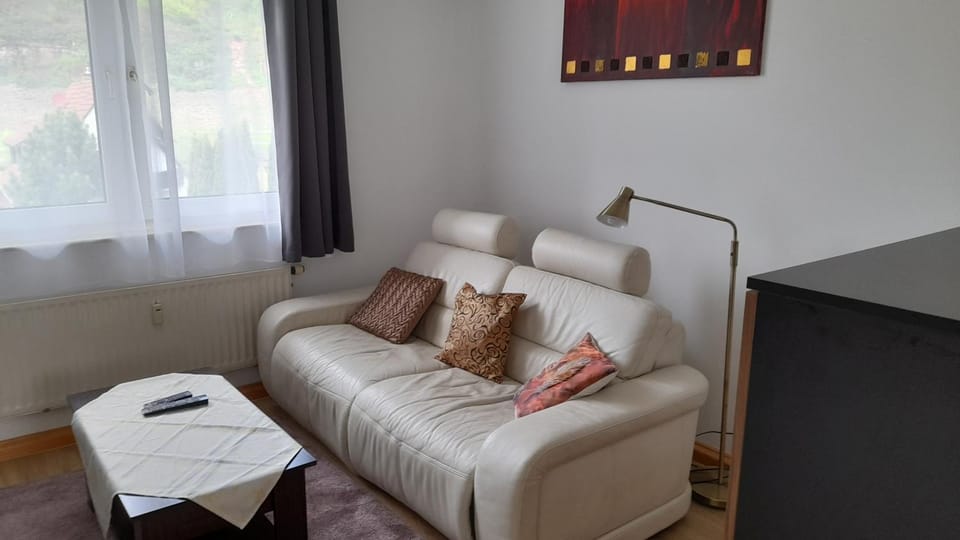 Living room, Photo of the whole room, Seating area