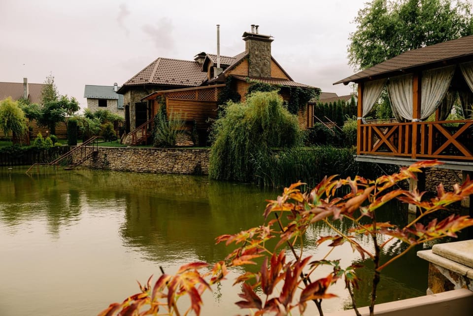 Готельно-ресторанний комплекс Прованс парк House in Ukraine